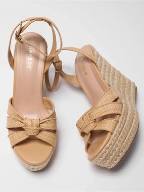 Avara Tasha Tan Woven Raffia Platform Wedge Espadrilles Sandals | NWT | 8